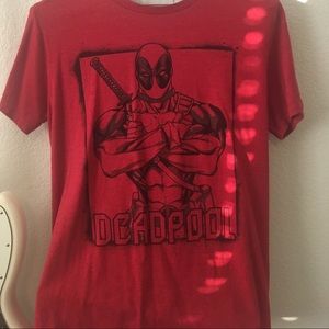 Old navy Deadpool graphic t-shirt